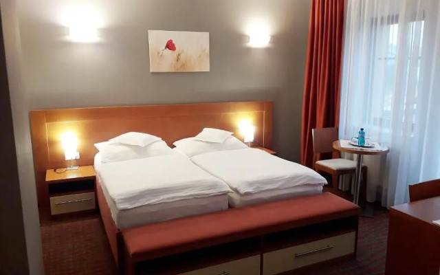 Hotel KATERAIN