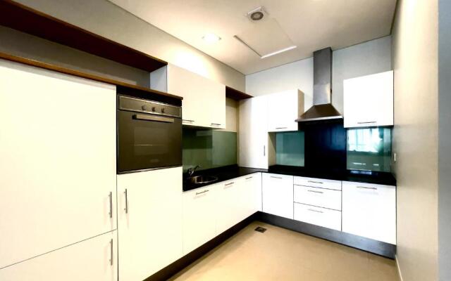 The Dragon Hotel & Resort & Sea Loft Chalets