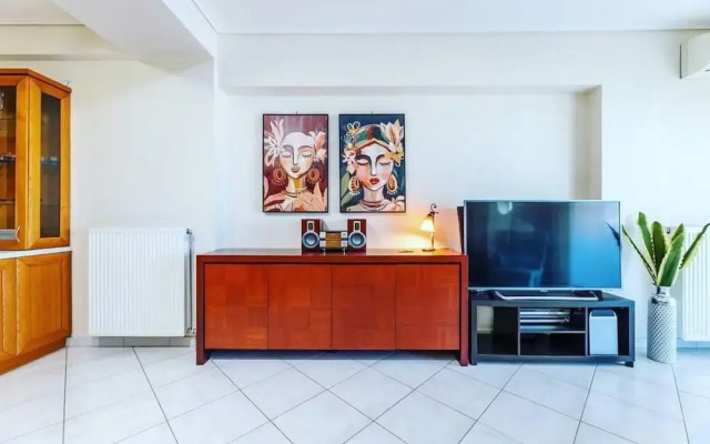 Petralona Amazing 2 bd Flat