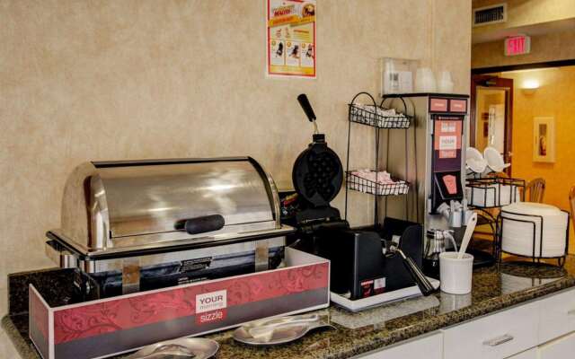 Comfort Inn & Suites