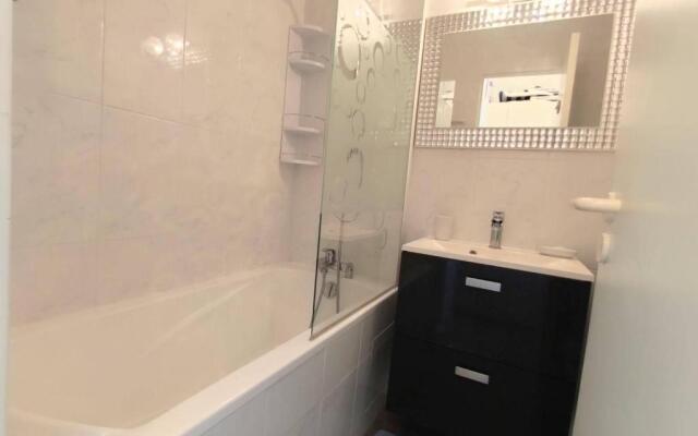 Appartement Villeneuve-Loubet, 1 pièce, 4 personnes - FR-1-252A-27