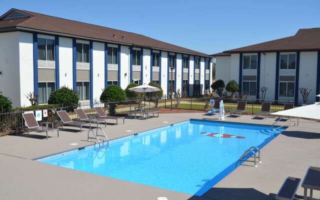 Americas Best Value Inn & Suites Foley Gulf Shores