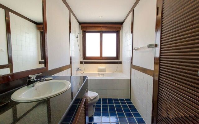 Surin Springs Villa by Alexanders