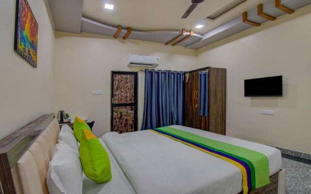 Treebo Royal, Chandrapur