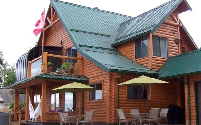 Beach Log Home