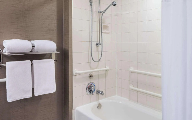 Hyatt Centric Chicago Ohare