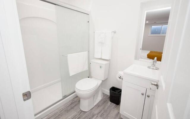 Modern and Comfortable Townhouse in South Winnipeg