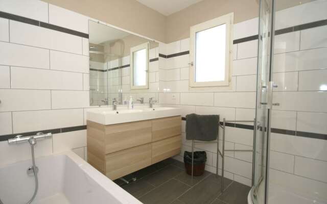 Serene Villa in Valbonne With Private Swimming Pool