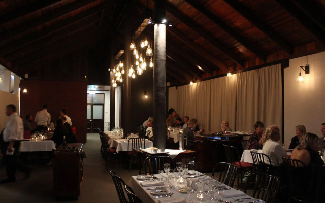 Casuarina Motel Suites