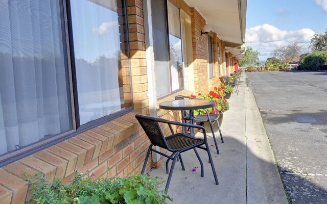 Always Welcome Motel