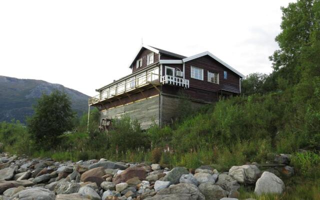 Bogen Hostel