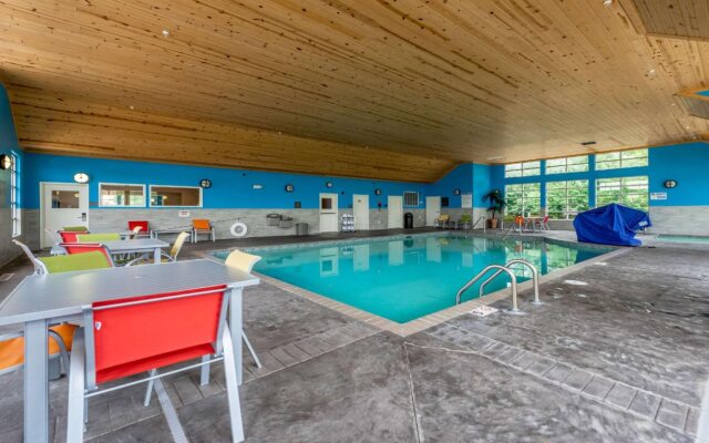 AmeriVu Inn and Suites - Chisago City