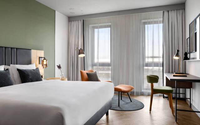 Renaissance Amsterdam Schiphol Airport Hotel