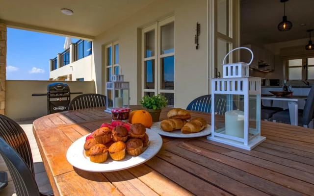 Aphrodite Hills Rentals – Apartments