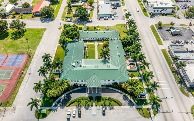 Americas Best Value Inn Historic Clewiston Inn