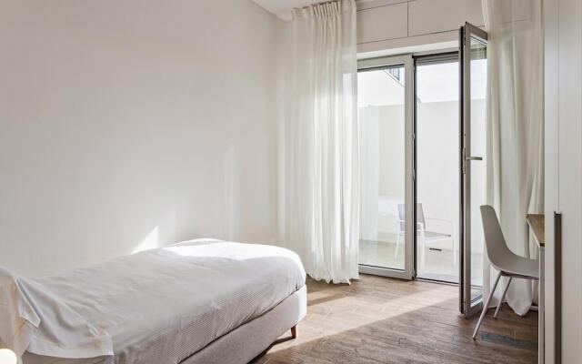 Deluxe Apartment - Grey by Wonderful Italy