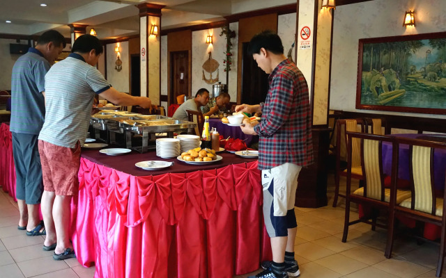 Dansavanh Vientiane Hotel