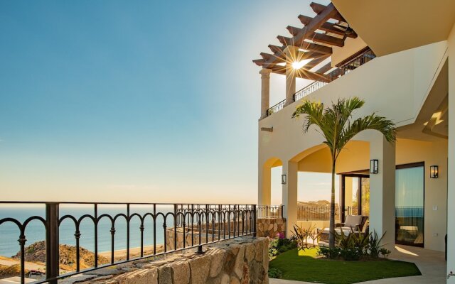 Villa With Sweeping Ocean Views From Pedregal: Casa Stella