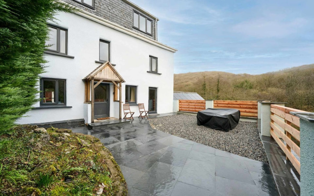 Host Stay Morley House