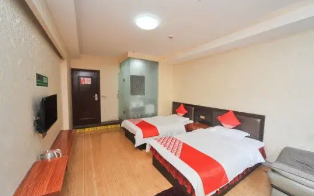 Dazhou Xionlong Hotel