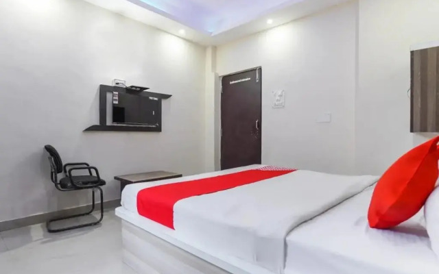 Aashirwad Guest House  by OYO Rooms