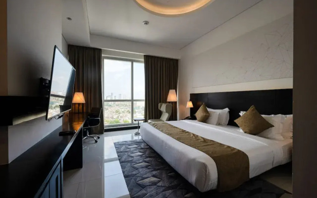 Orion City Hotel