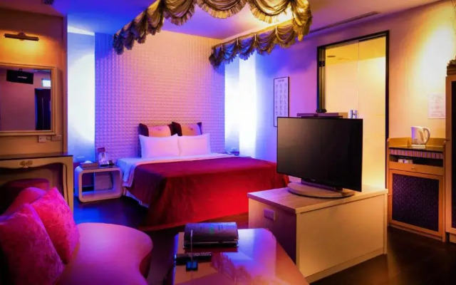 Only Love Motel