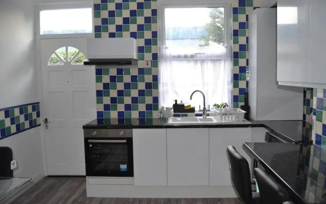 Modern Home Close to City Centre