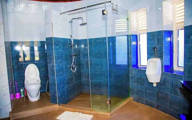 Net Luna Villa Hotel and Tours