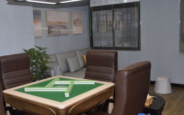 Qianchao Michen Hotel (Hangzhou Binjiang Xingguang Avenue Branch)