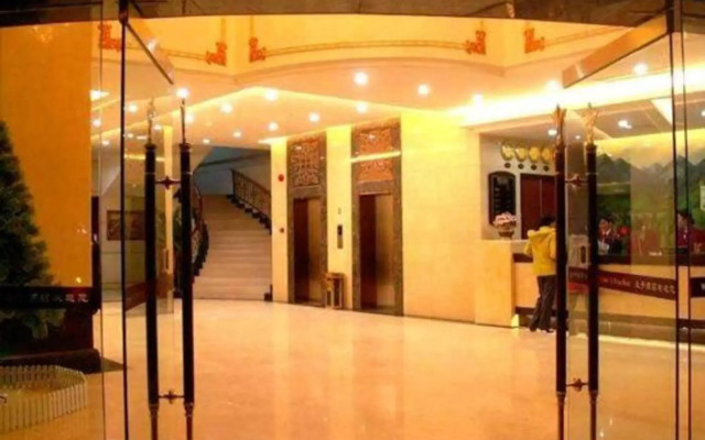 Prince Hotel