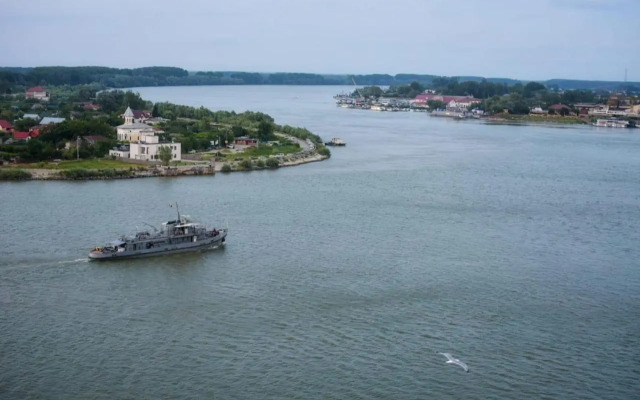 DELTA DANUBE VIEW apart
