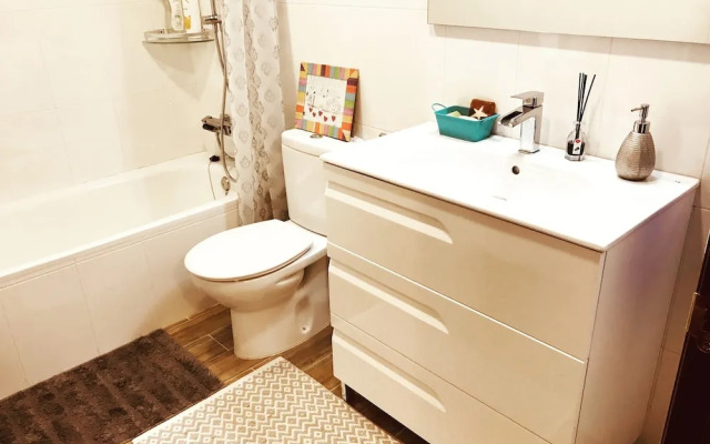 Cozy Apartment - Near Colina