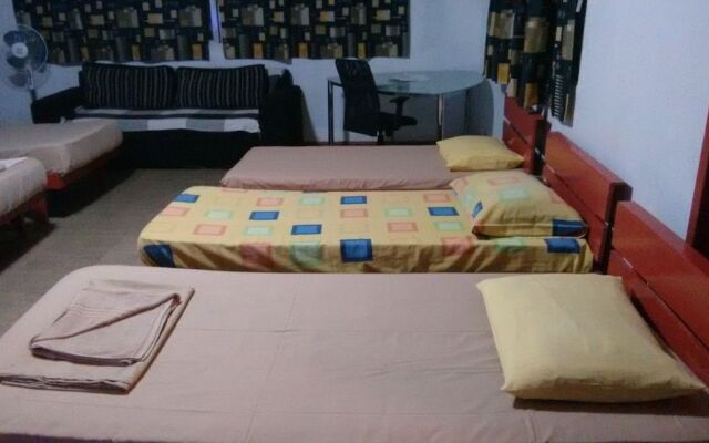 Saqua Beach Hostel