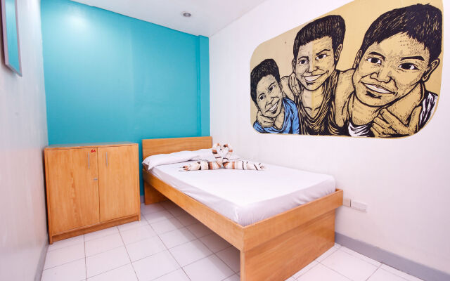 Lokal Hostel