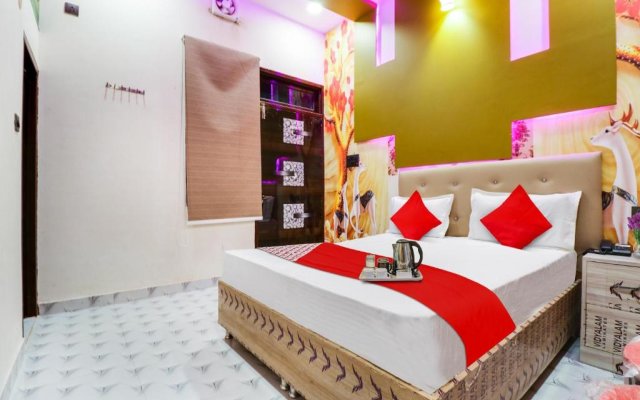 OYO Hotel S Chandra