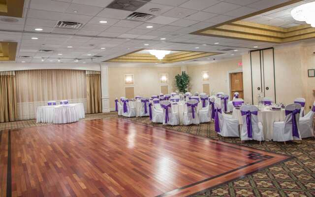 Clarion Hotel & Conference Center