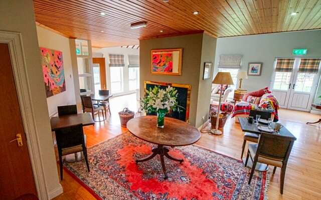 Glenburn Galgorm Bed & Breakfast