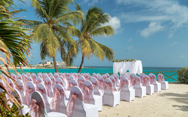 Sonesta Maho Beach All Inclusive Resort Casino & Spa