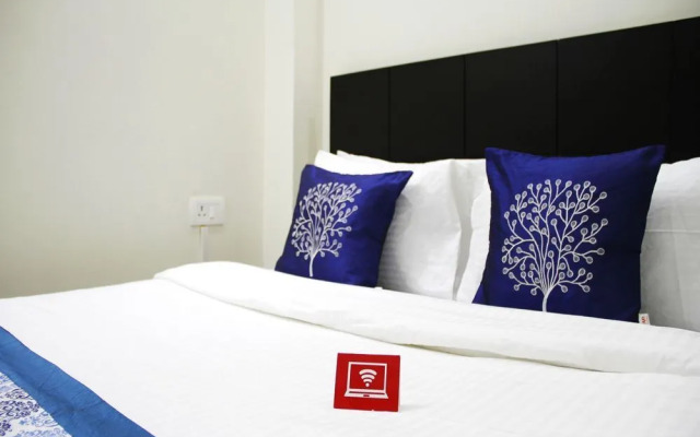 OYO Flagship Huda Market