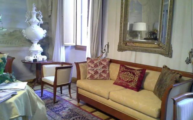 Hotel Bigallo