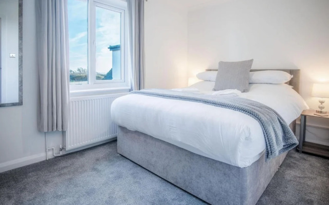 Vista Suite - 3 Bed Apartment - Ocean Breeze