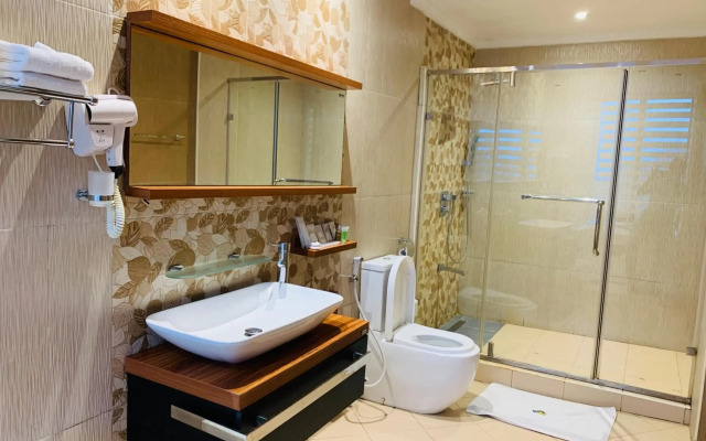 Tanga Beach Resort & Spa