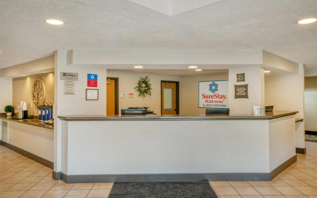 SureStay Plus Hotel by Best Western Elizabethtown Hershey