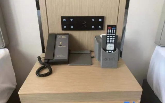 Haofeng Hotel