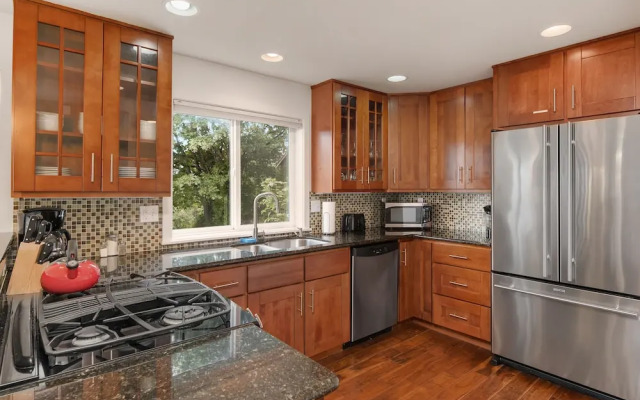 Seattle Vacation Home: The Depot