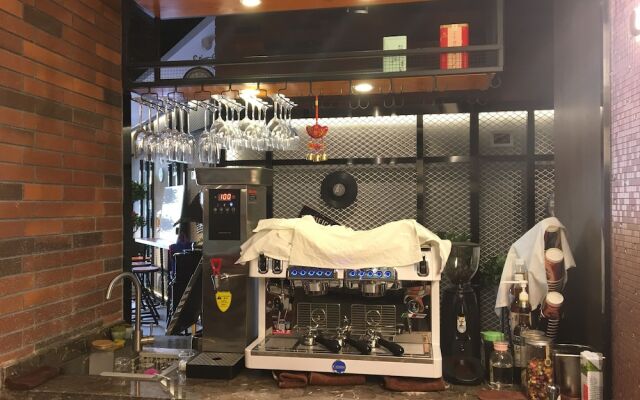 James Joyce Coffetel Xian Nanmen Ming City Wall Xiaonanmen