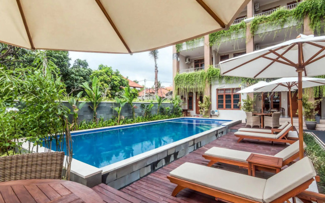 ZEN Rooms Basic Kuta Kubu Anyar