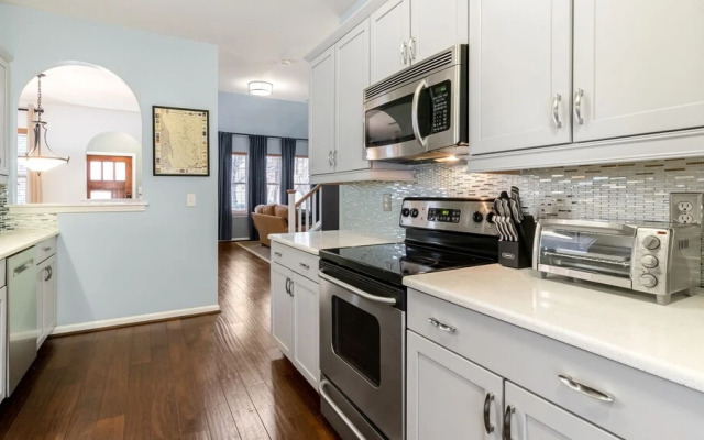 4 bedroom, Parkside Terrace Lane