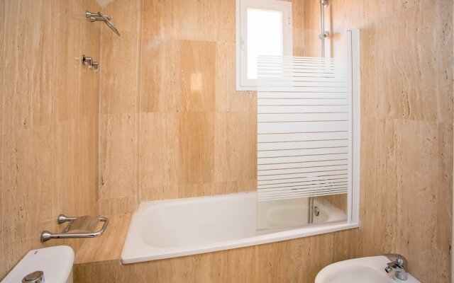 Beautiful 2 Bed 2 Bath, Duplex Penthouse JC30